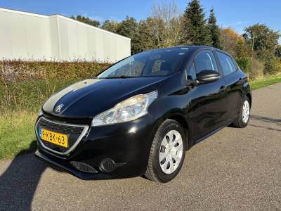 Peugeot 208 1.2 VTi Access / AIRCO / 132dkm NAP!