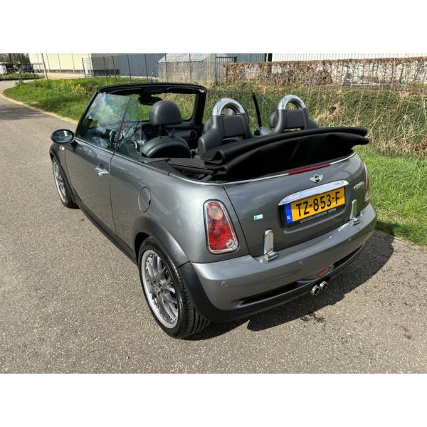 MINI Cabrio