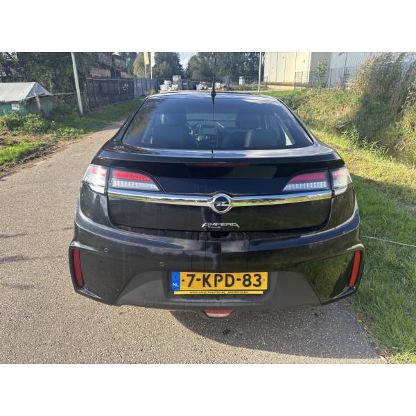 Opel Ampera