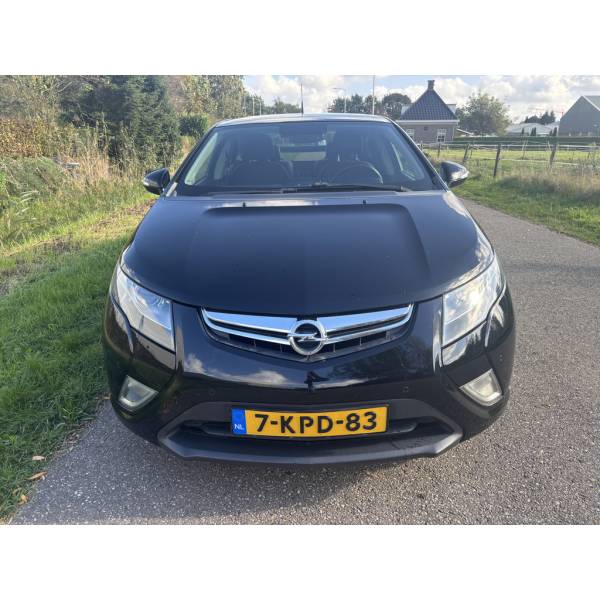 Opel Ampera