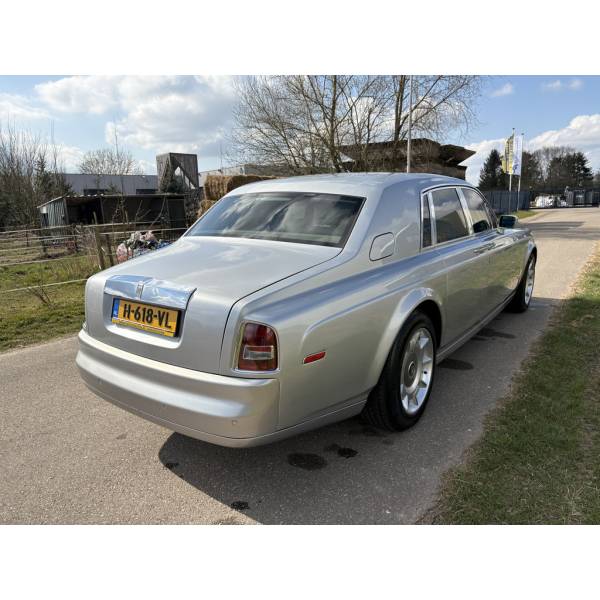 Rolls-Royce Phantom